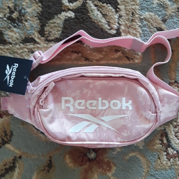 3x*Host Pick*Reebok Xenon fanny pack - Picture 2 of 12